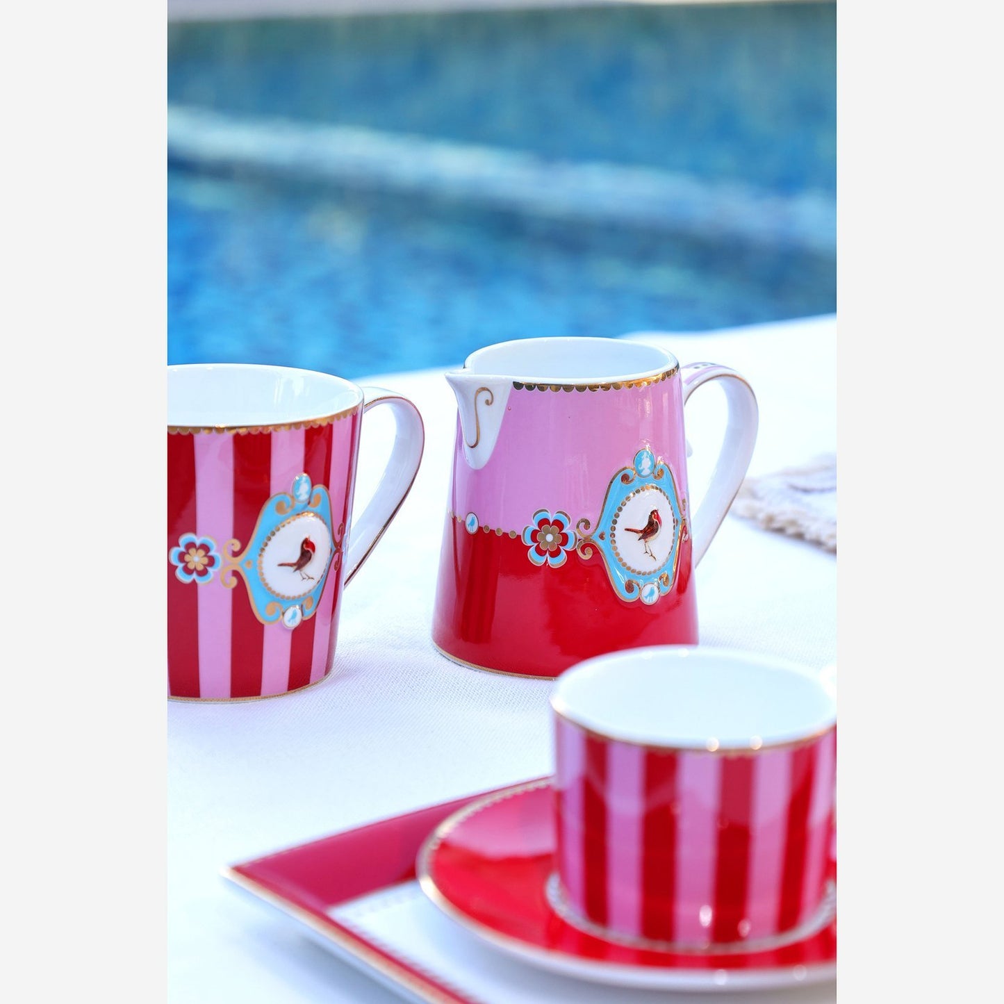 Kırmızı Pembe Çizgili Porselen Kupa 250 Ml Love Birds Collection by Pip Studio